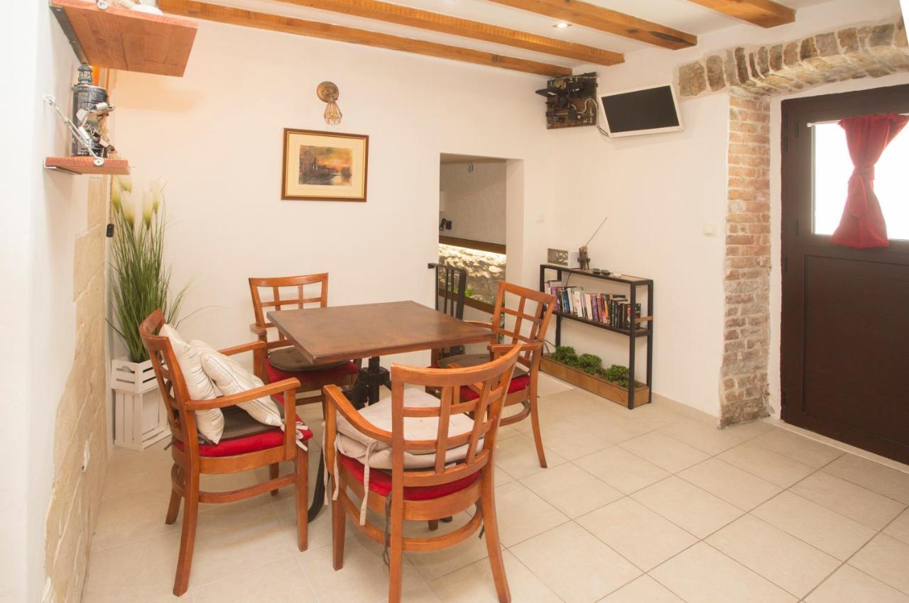 Apartment Natalia Old Town Σπλιτ Εξωτερικό φωτογραφία