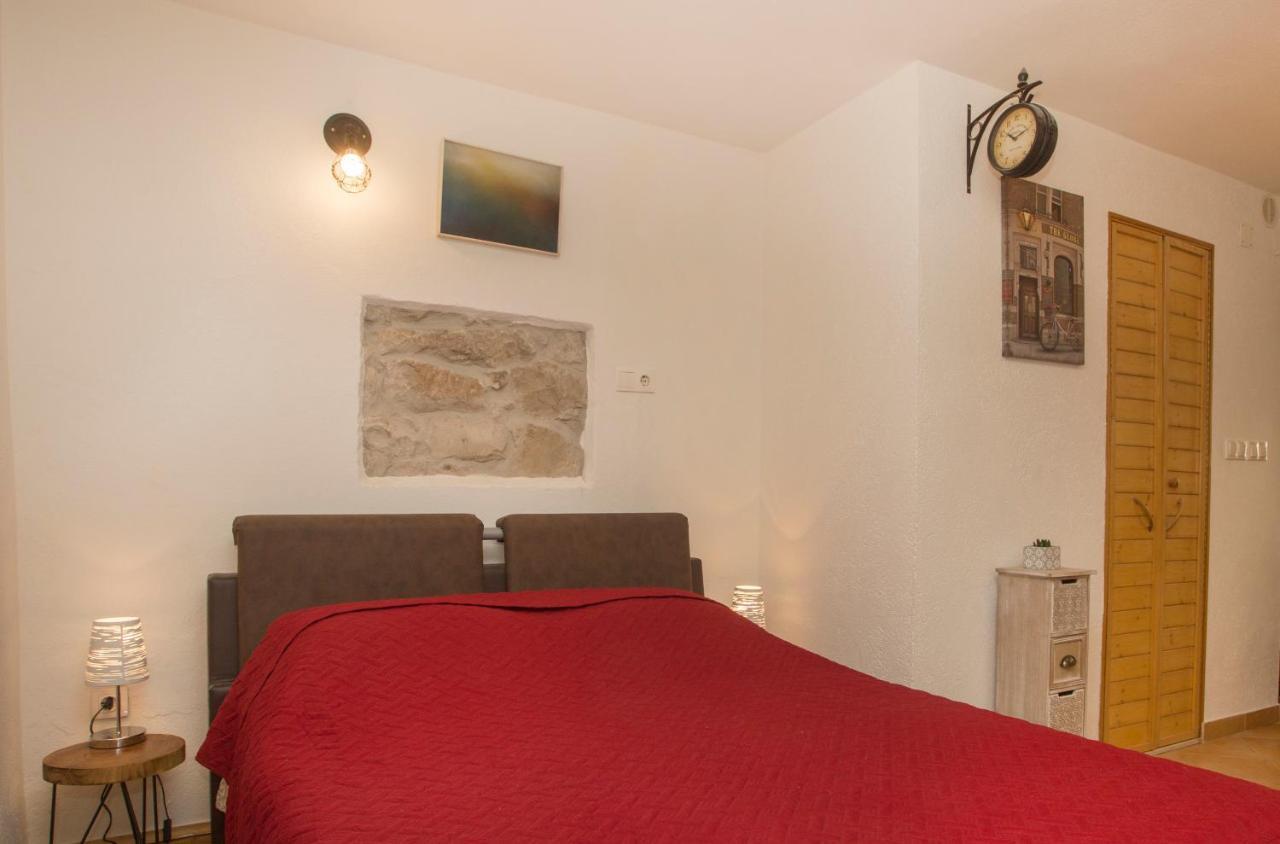 Apartment Natalia Old Town Σπλιτ Εξωτερικό φωτογραφία