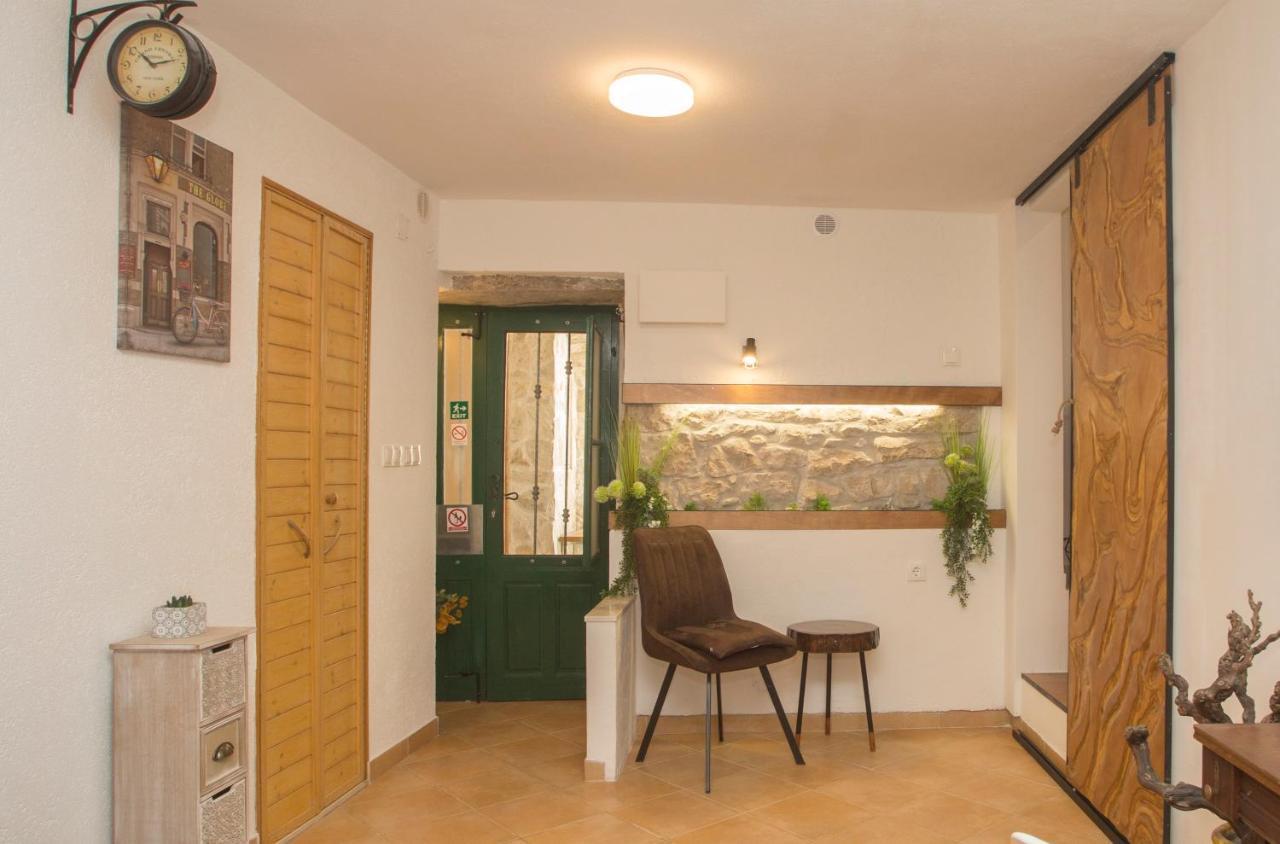 Apartment Natalia Old Town Σπλιτ Εξωτερικό φωτογραφία