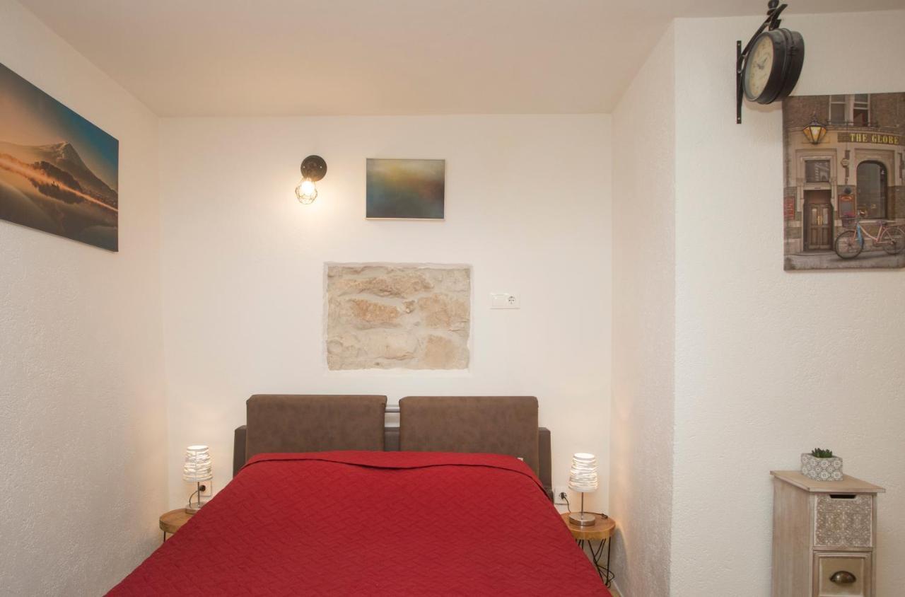 Apartment Natalia Old Town Σπλιτ Εξωτερικό φωτογραφία