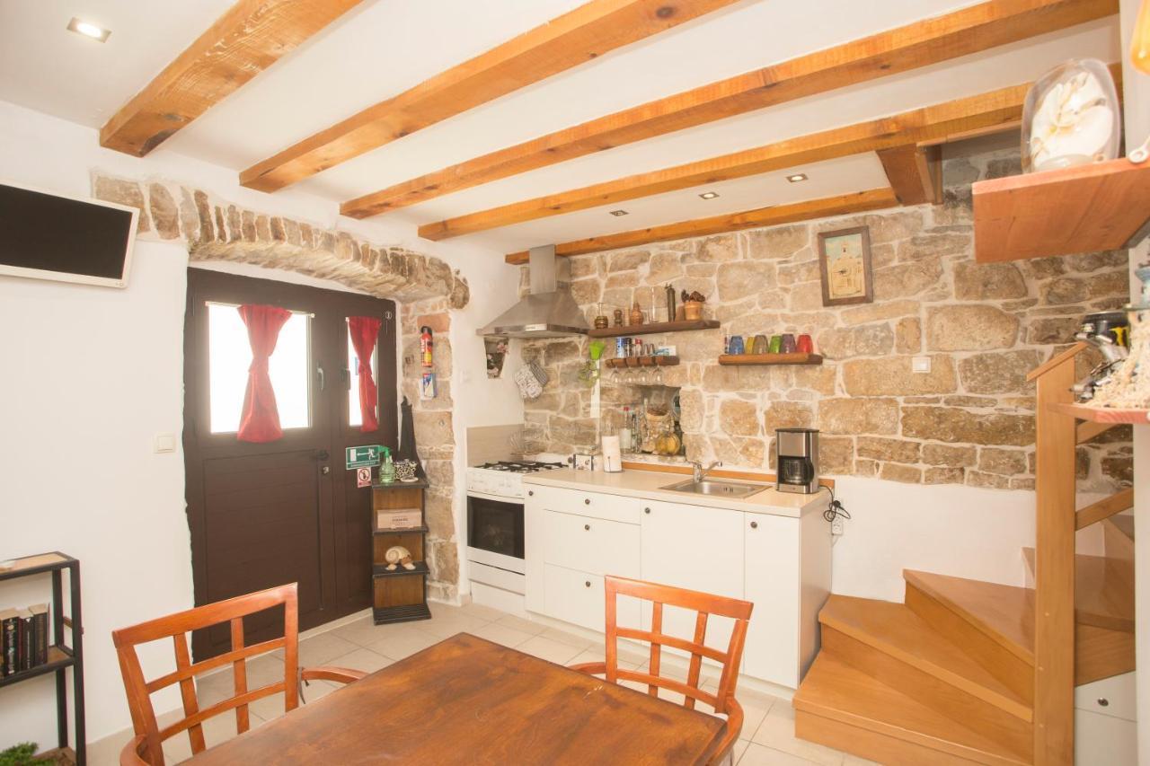 Apartment Natalia Old Town Σπλιτ Εξωτερικό φωτογραφία
