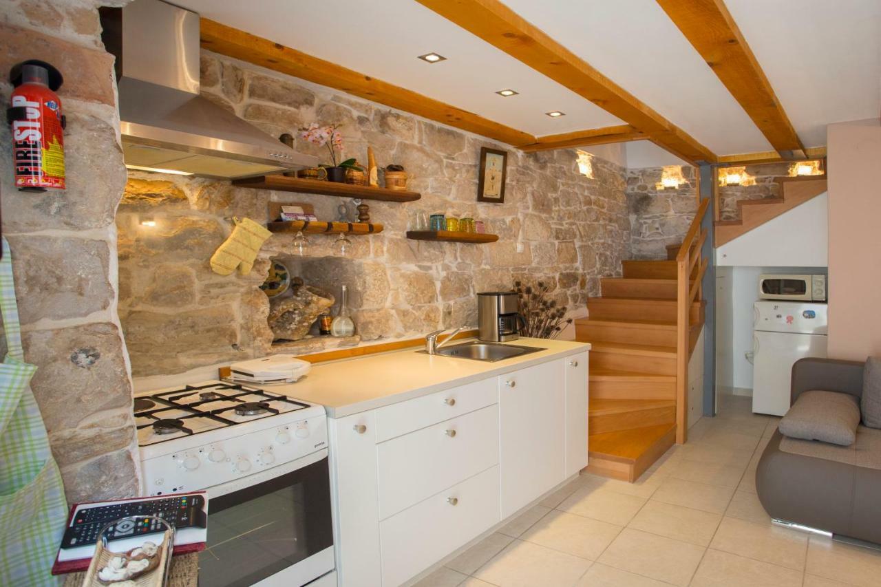 Apartment Natalia Old Town Σπλιτ Εξωτερικό φωτογραφία