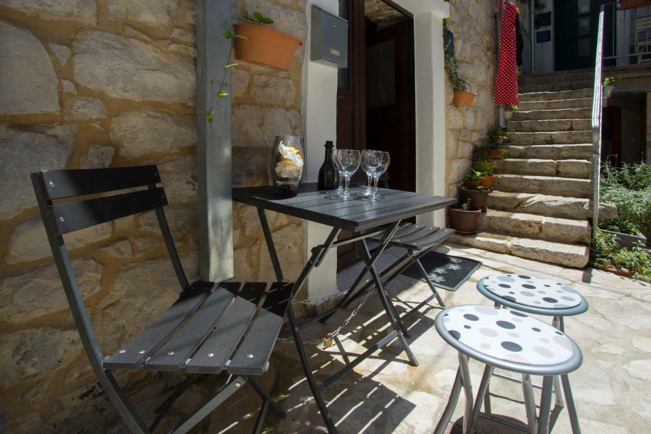 Apartment Natalia Old Town Σπλιτ Εξωτερικό φωτογραφία